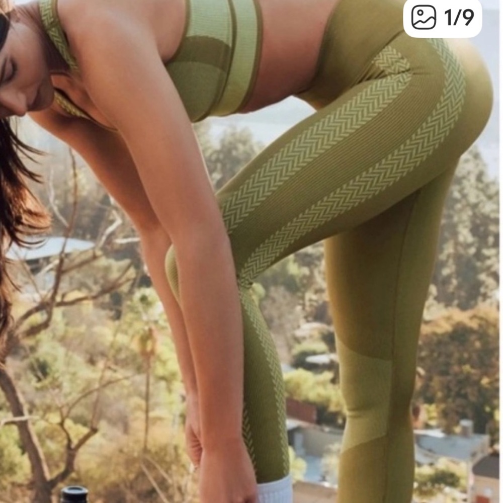 Fabletics Olive Green Seamless High-Waist Leggings